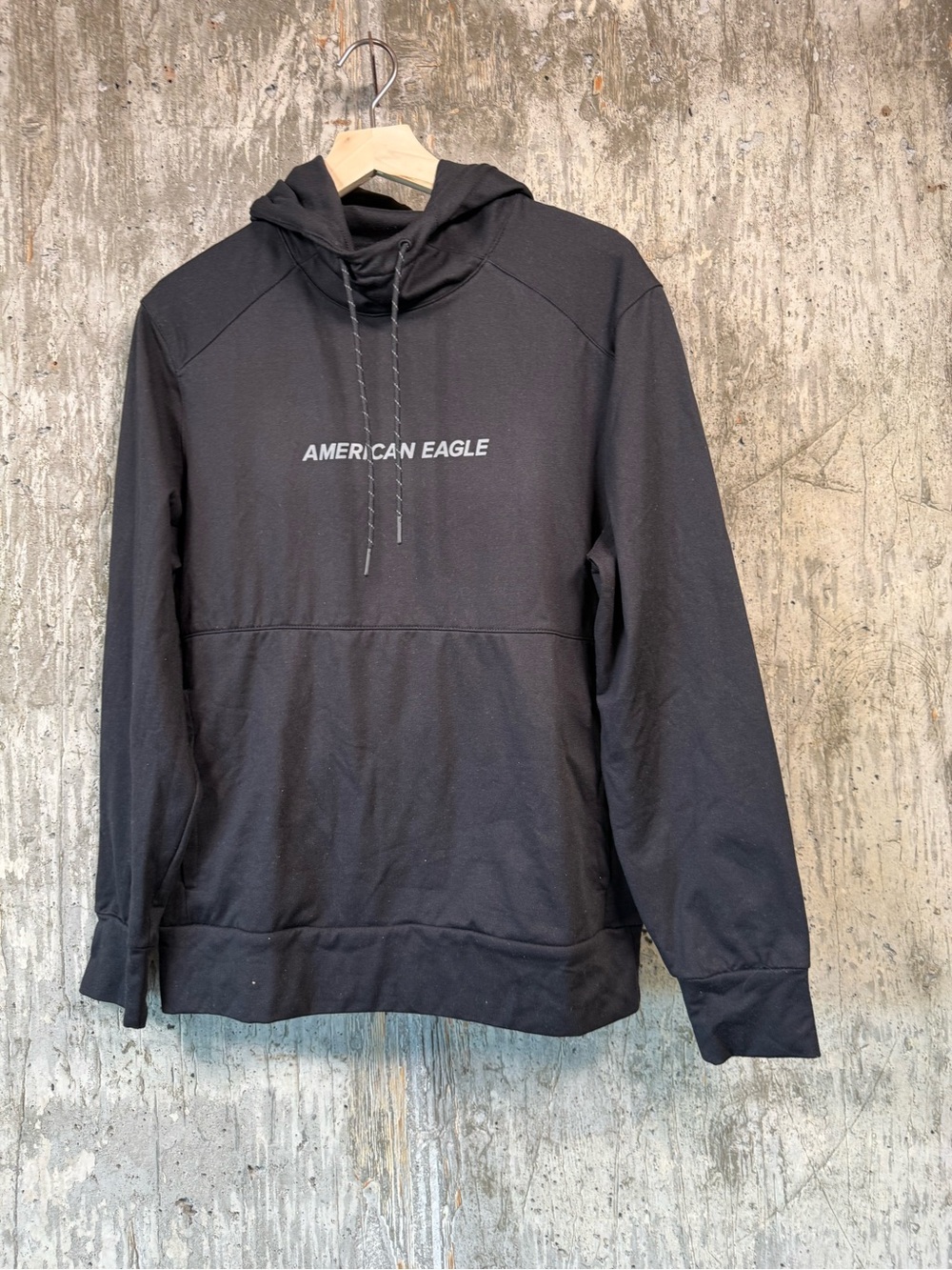 AMERICAN EAGLE Men's Pullover Hoodie Size S in Black
